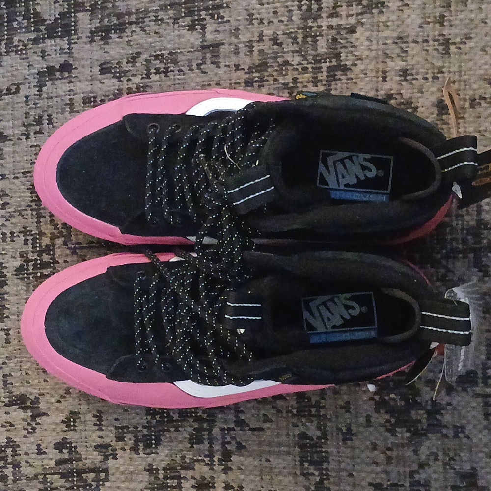 Vans Black and Pink Athletic Shoes - Picture 5 of 6